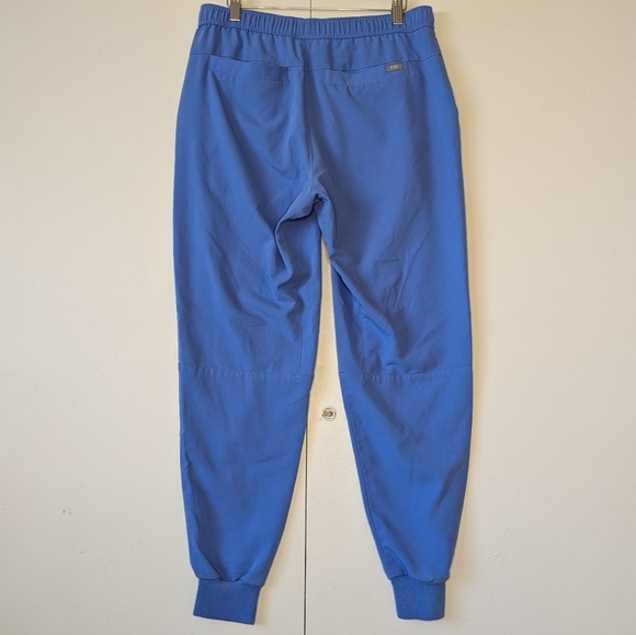 FIGS Men's Tansen Jogger Scrub Pants Size Medium Ceil Blue - Picture 7 of 10